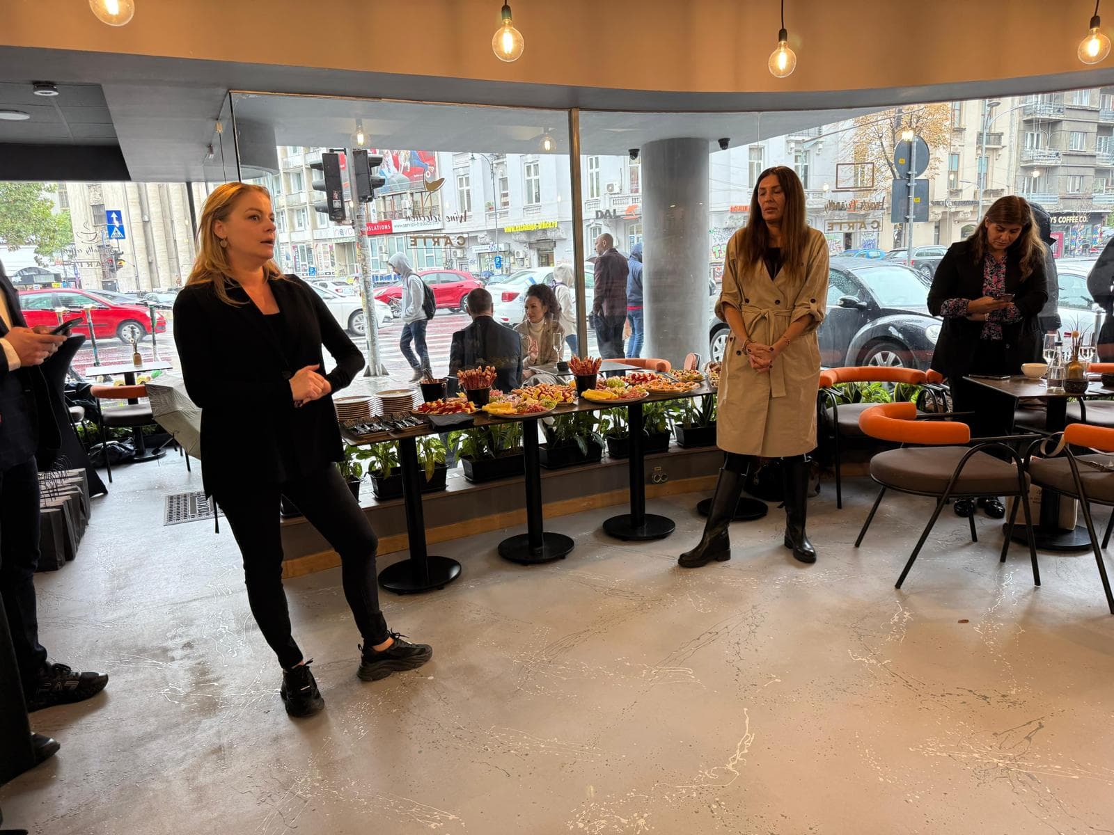 Mixmind professional networking event